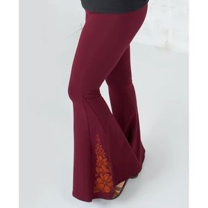 FLOWER POWER BELL BOTTOM LEGGINGS